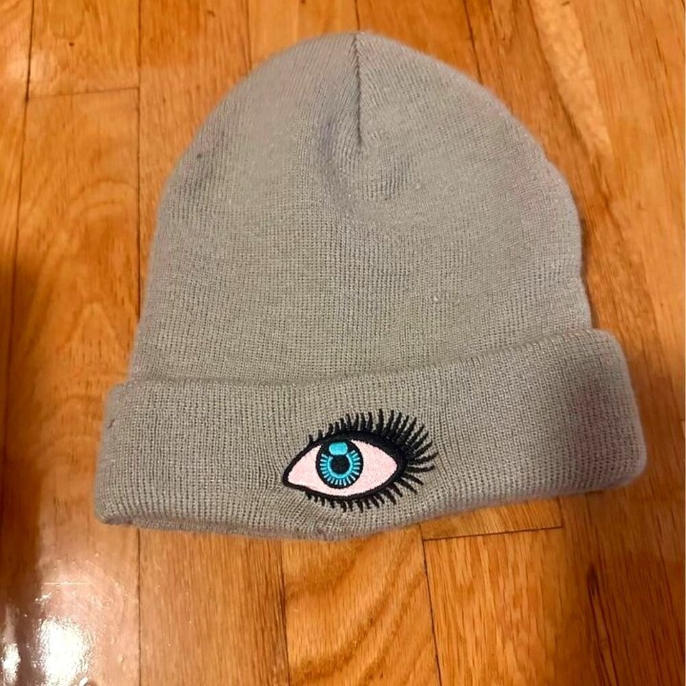 NWOT - Graphic Eyeball Grey Beanie